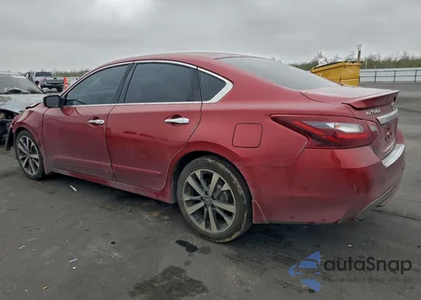 2017 Nissan Altima 2.5 z USA, uszkodzony, nr VIN 1N4AL3AP3HC114910
